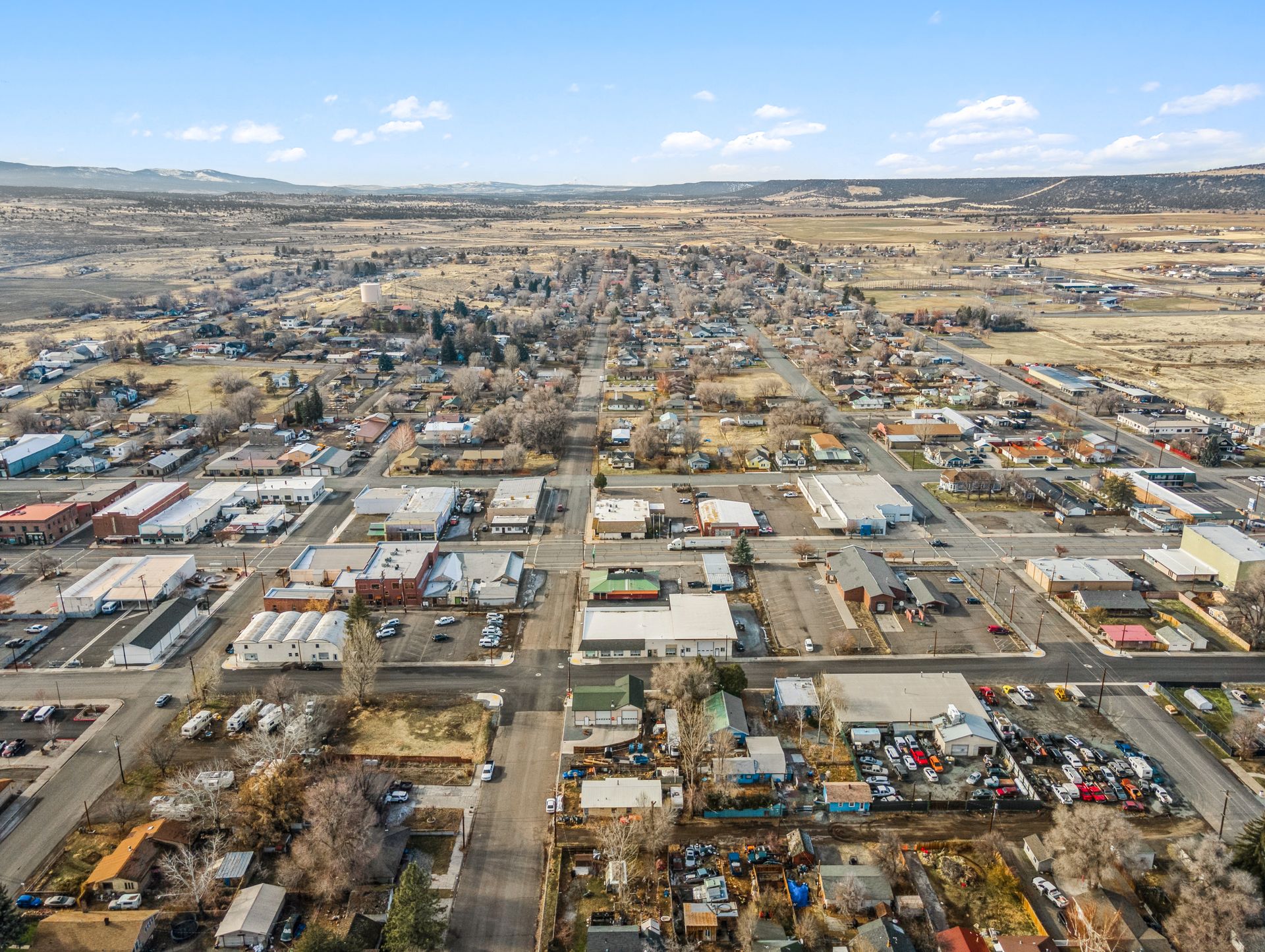 Commercial/Sale/vacant retail/Office Building